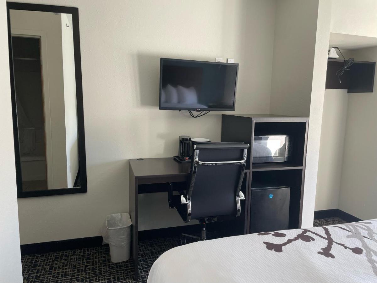 Baymont By Wyndham Boardman Hotel Ngoại thất bức ảnh